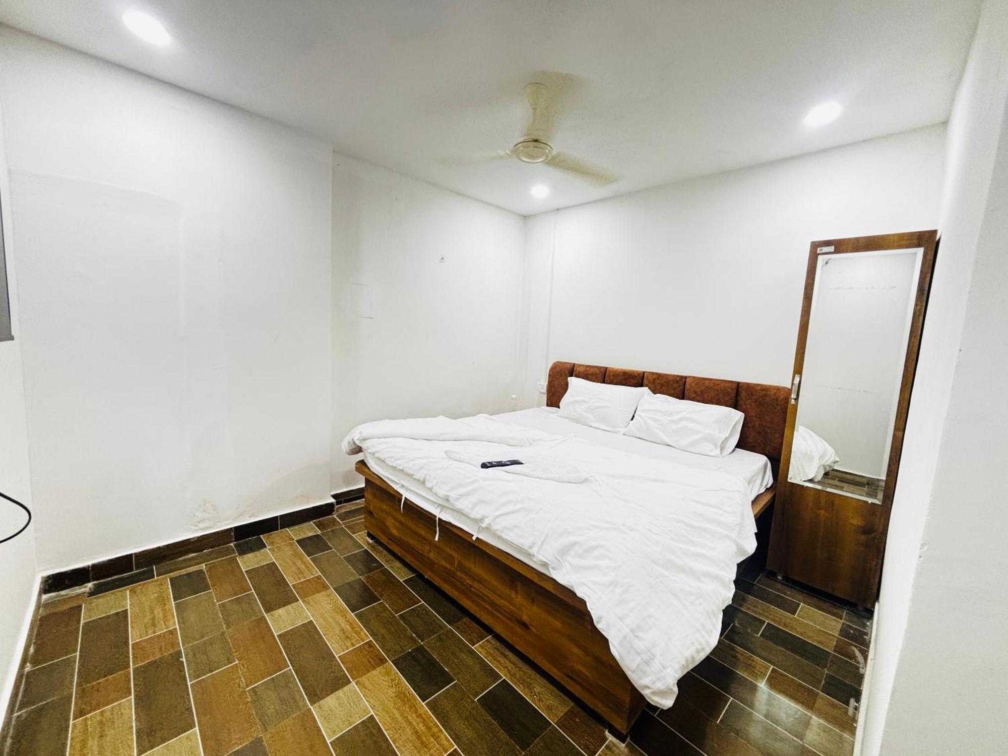 Prachi Luxury Rooms Secunderabad Exterior photo