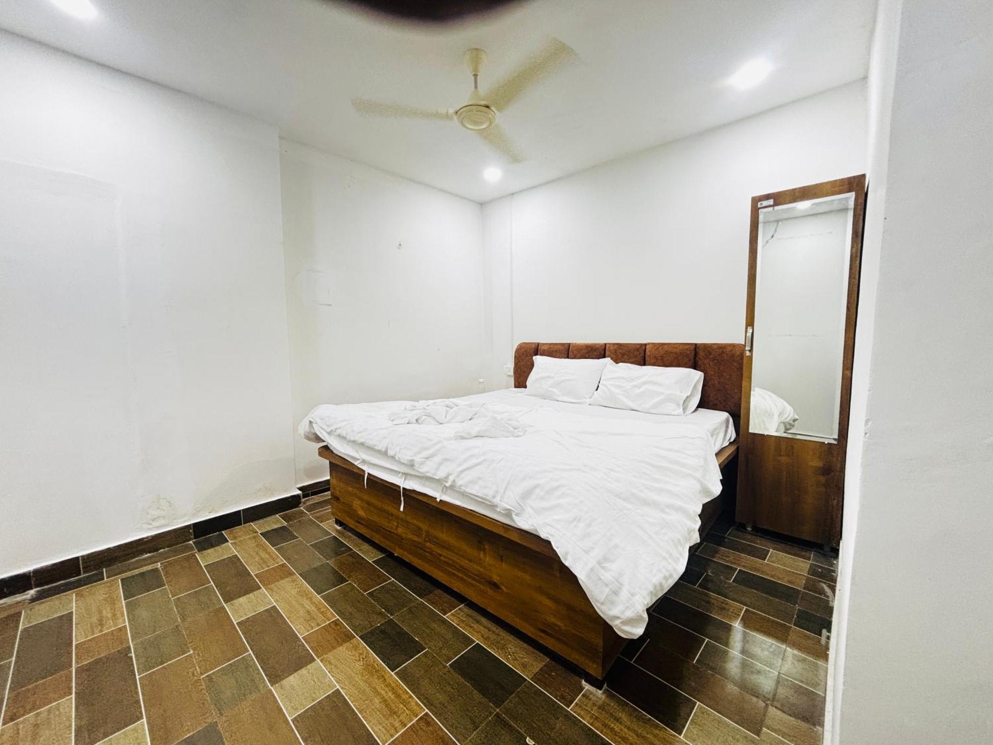 Prachi Luxury Rooms Secunderabad Exterior photo